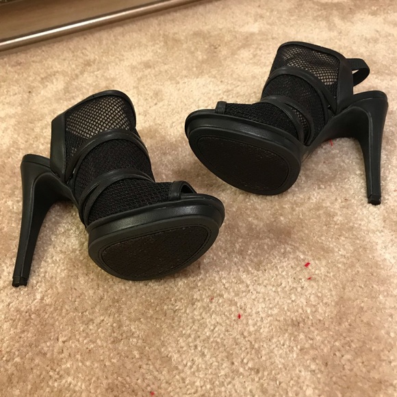 Jessica Simpson Stillettos - Picture 6 of 7